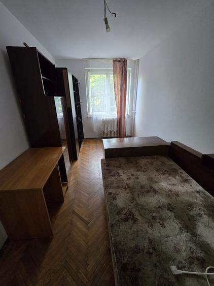 Apartament cu 2 camere semidecomandat în Șagului