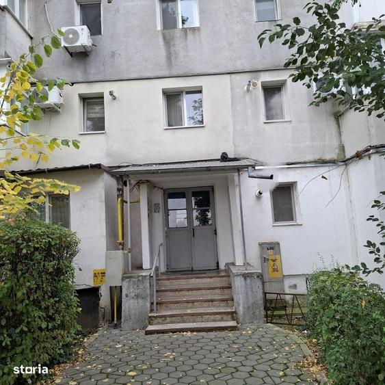 Apartament cu 2 camere decomandat în Bularga
