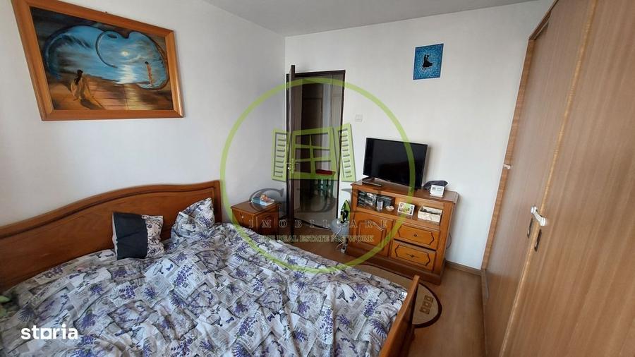 Apartament cu 2 camere decomandat, mobilat în Rovine