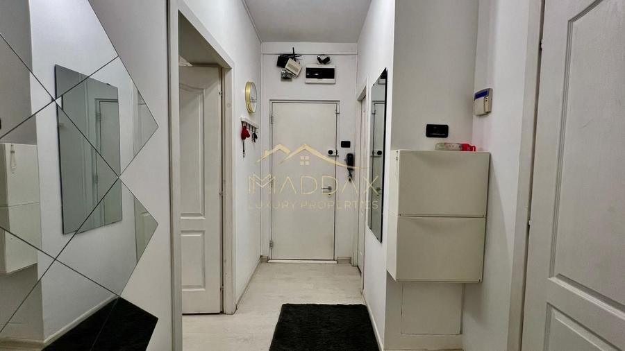 Apartament cu 3 camere circular, mobilat în Floreasca