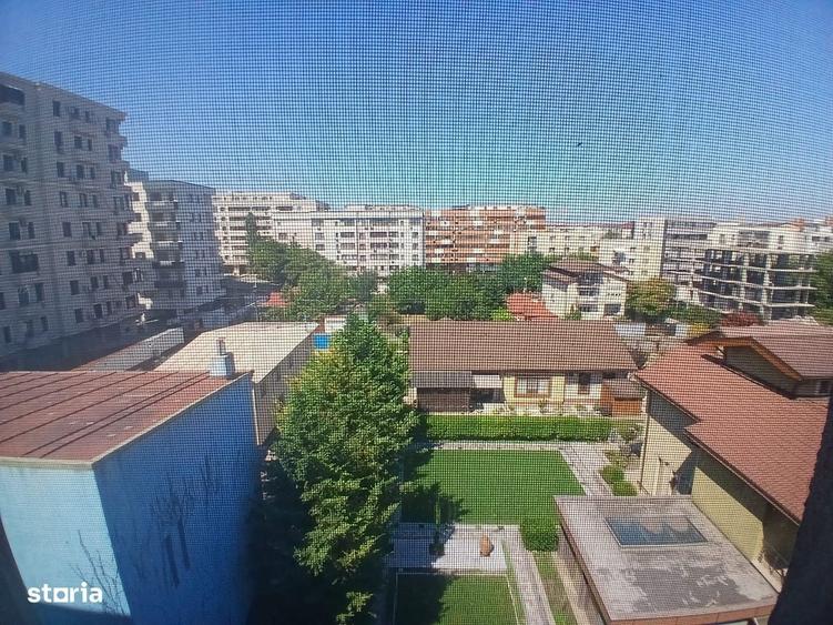 Apartament cu 2 camere în Km 5
