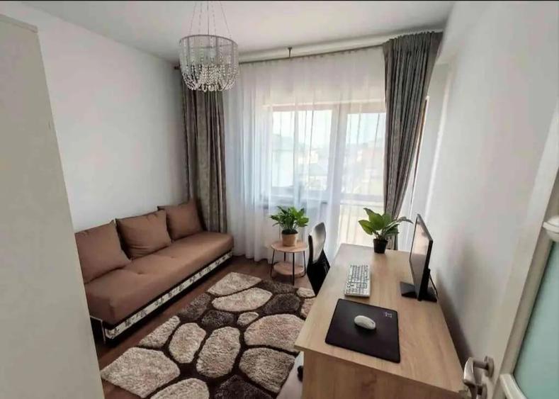 Casă cu 4 camere în Valea Lupului