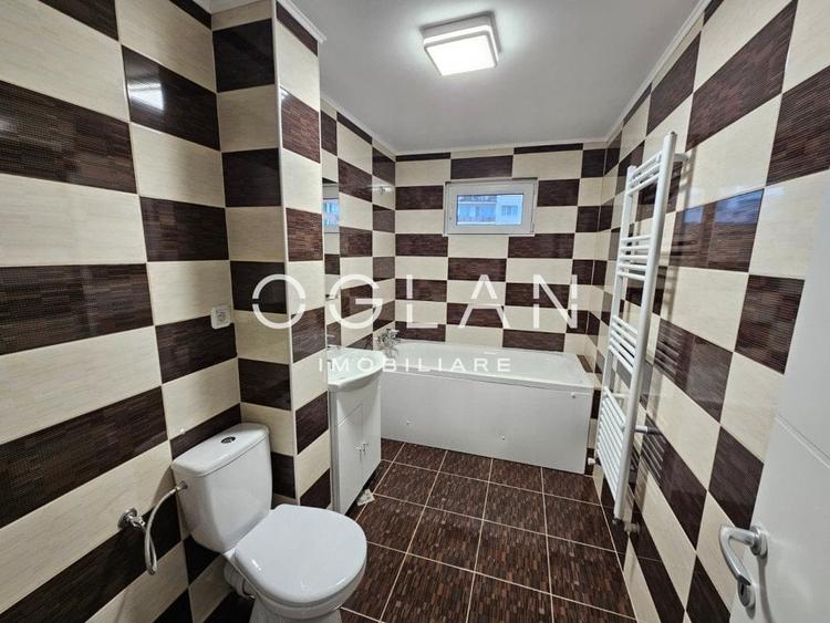 Apartament cu 4 camere decomandat în Mihai Viteazul