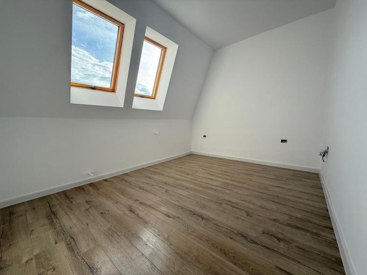 Apartament cu 2 camere semidecomandat în Bucovina