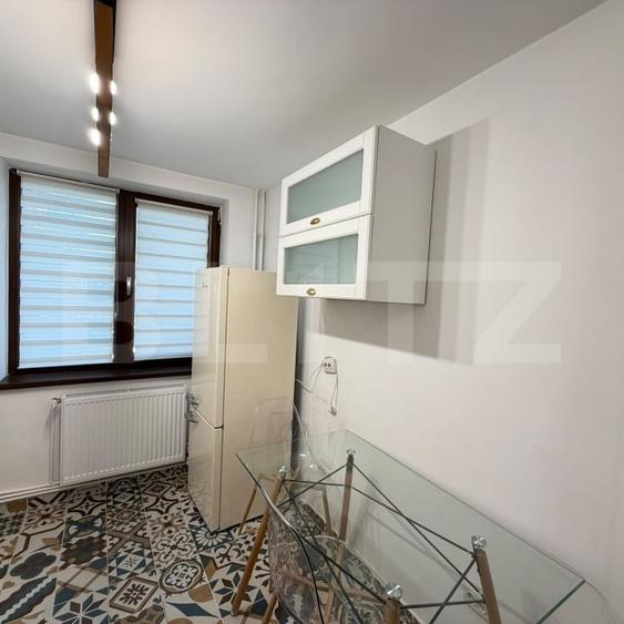Apartament cu 2 camere semidecomandat, mobilat în George Enescu