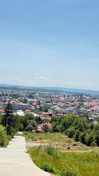 Teren Construcții intravilan de 1100 mp, în Central