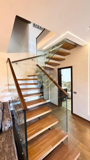 Duplex cu 4 camere cu Canalizare în Pipera