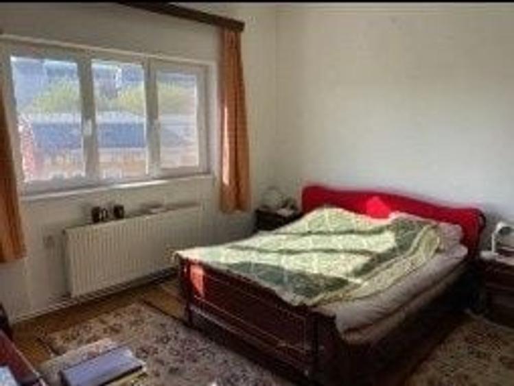 Apartament cu 3 camere semidecomandat, mobilat în Grivița