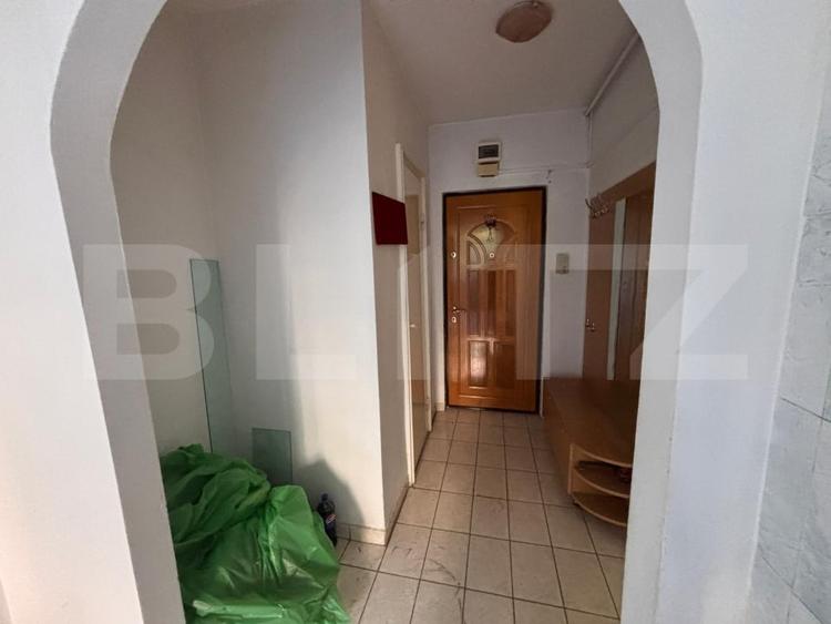 Apartament cu 2 camere semidecomandat în Tudor — fotografia 3
