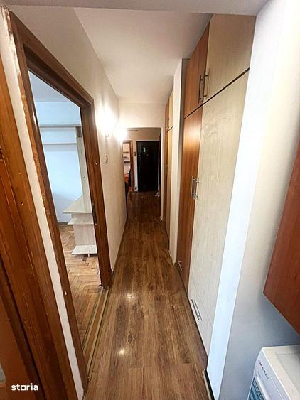 Apartament cu 3 camere decomandat în Canta