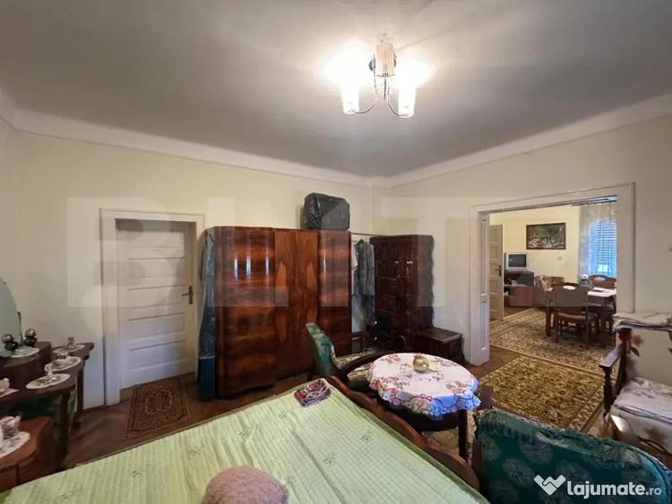 Casă cu 3 camere cu Teren 5700 Mp în Viile Satu Mare