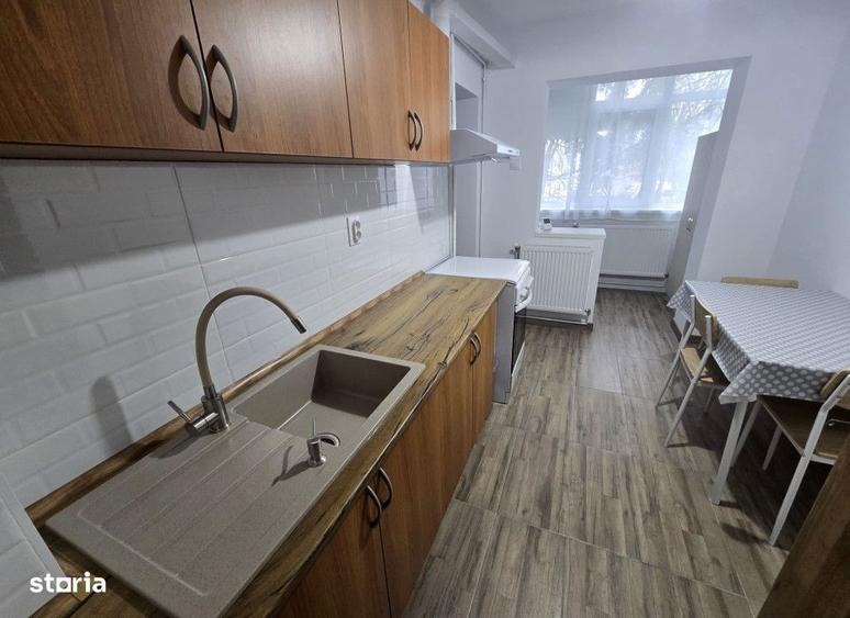 Apartament cu 3 camere în Copou