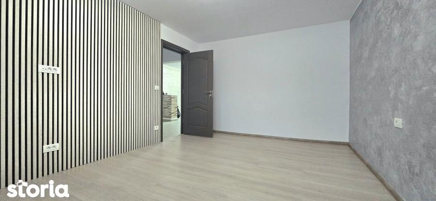 Apartament cu 4 camere decomandat în Poarta 6