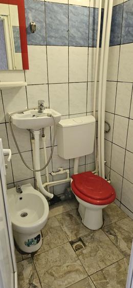 Casă cu 4 camere cu Teren 450 Mp în Central