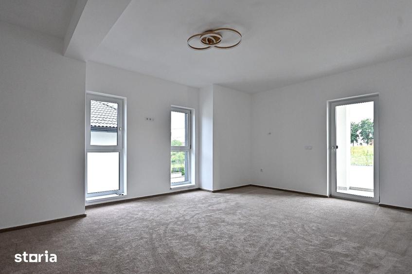 Casă cu 4 camere cu Teren 380 Mp în Central