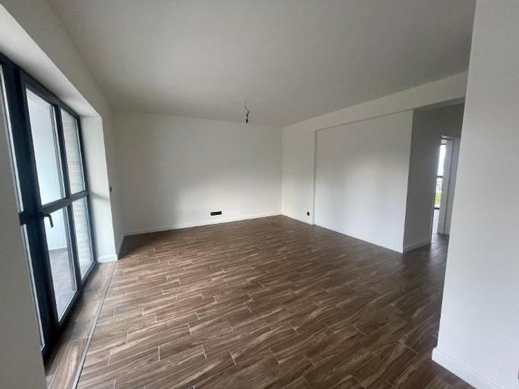 Apartament cu 2 camere semidecomandat în Furnica