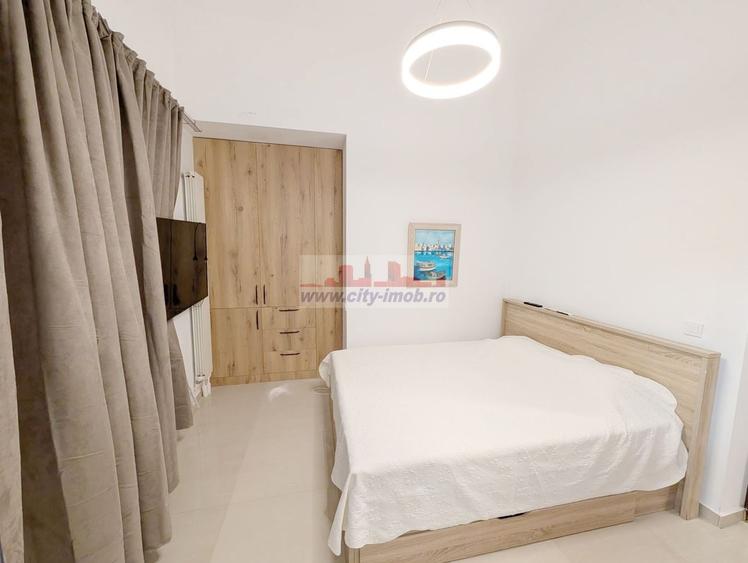 Apartament cu 2 camere decomandat în Băneasa
