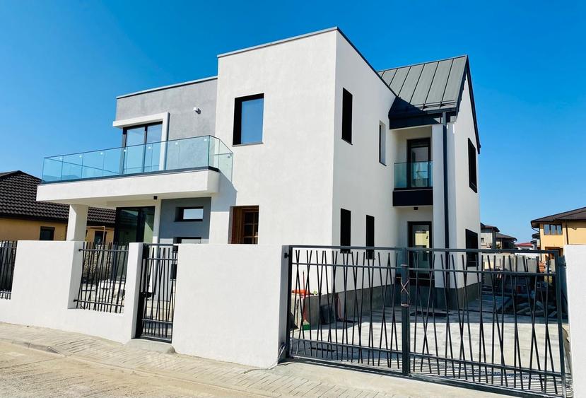 Casă individuală cu 5 camere cu Canalizare în Chitila