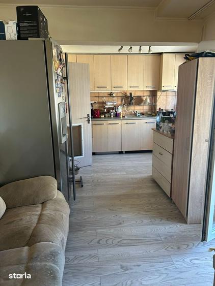 Apartament cu 3 camere decomandat în Centrul Civic