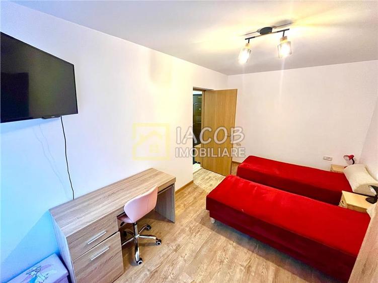 Apartament cu 2 camere decomandat, mobilat în 9 Mai
