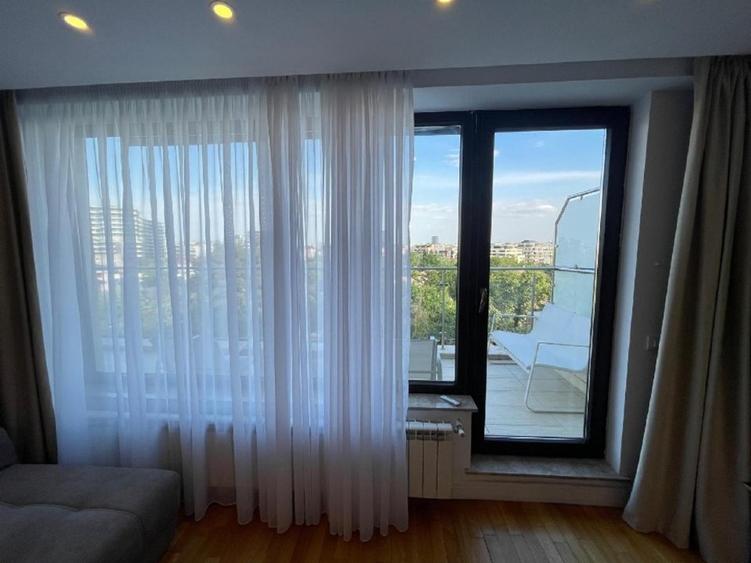 Apartament cu 3 camere decomandat în Herăstrău