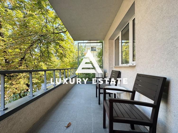Apartament cu 4 camere decomandat în Polonă