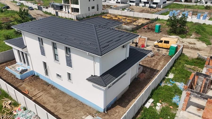 Casă individuală cu 4 camere cu Canalizare în Bragadiru