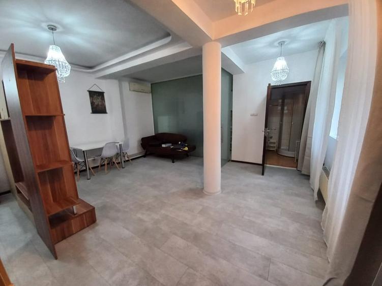 Garsonieră semidecomandată, mobilată în Iancului