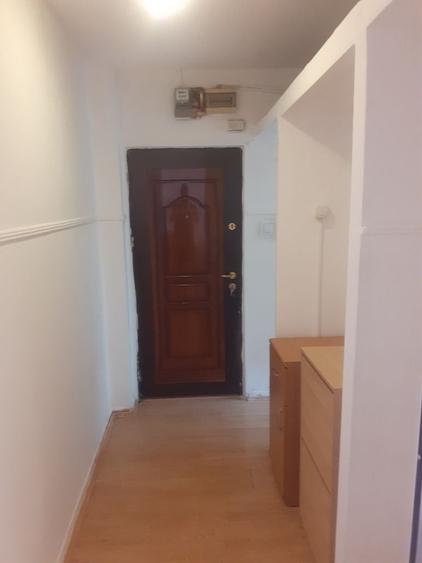 Apartament cu 2 camere nedecomandat în Vest