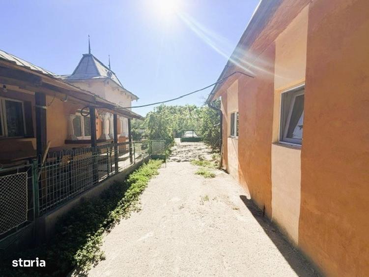 Gospodarie In Teslui | Teren 2700 mp | Casa+anexe - 20