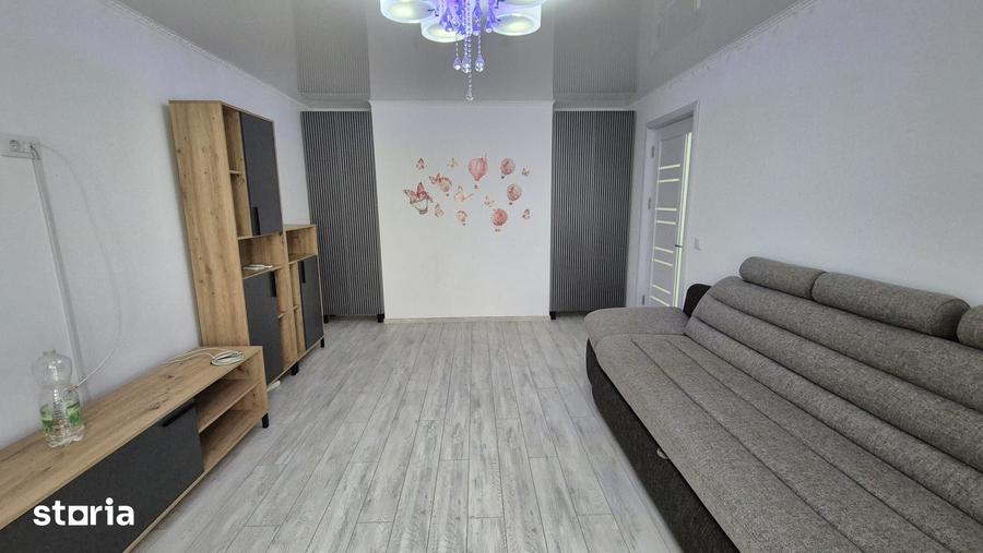 Apartament cu 2 camere decomandat în Micro 16
