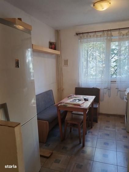 Apartament cu 2 camere semidecomandat în Vest