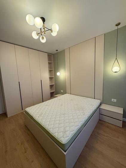 Apartament cu 3 camere decomandat în Dorobanți