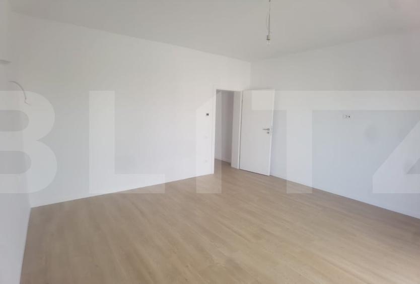 Duplex cu 4 camere cu Canalizare în Giroc
