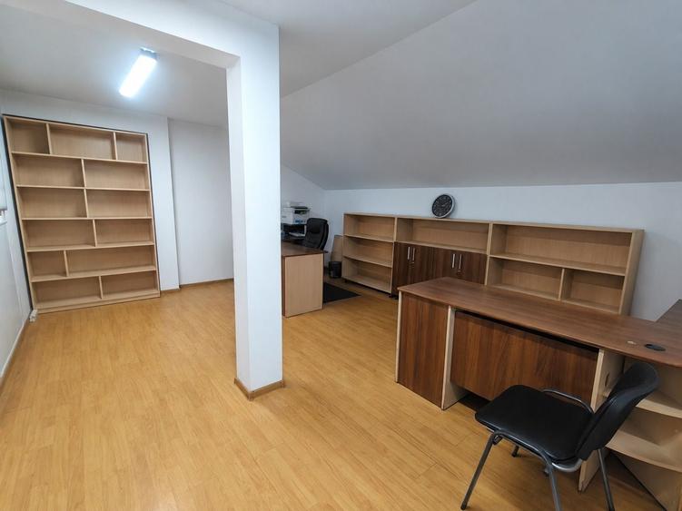 Spațiu comercial, de 75 mp, în Exterior Vest