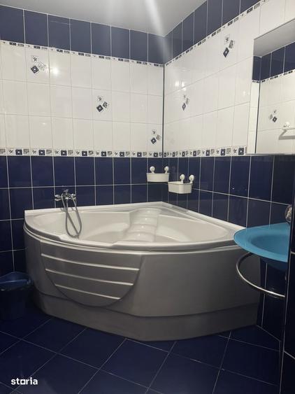 Apartament cu 2 camere decomandat în Vitan