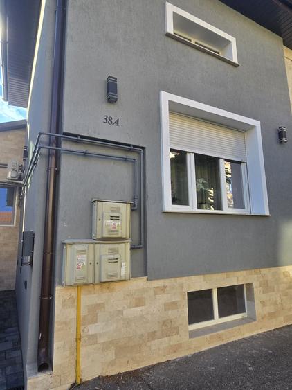 Casă cu 2 camere în Central