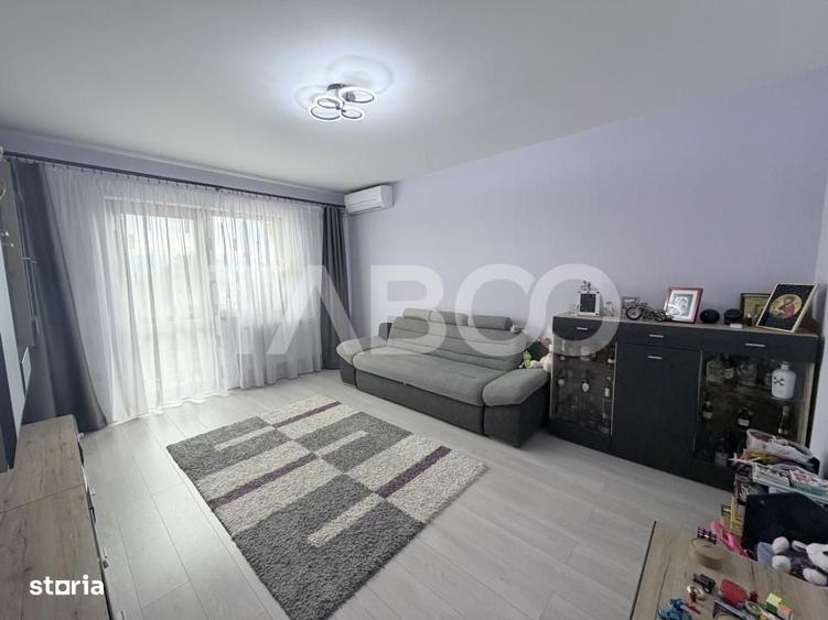 Apartament cu 4 camere decomandat în Șura Mare