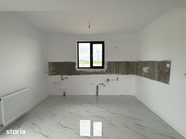 Casă individuală cu 5 camere cu Canalizare în Ciorogârla