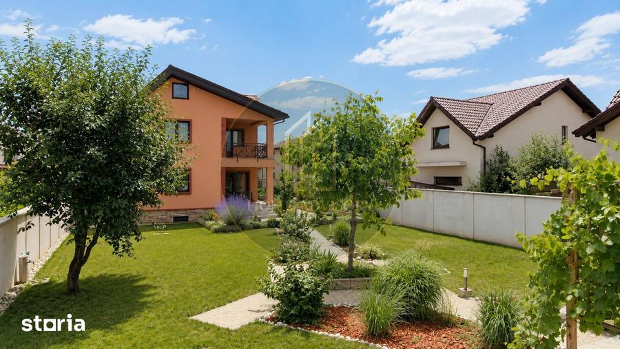 Casă cu 5 camere cu Teren 1062 Mp în Tărlungeni