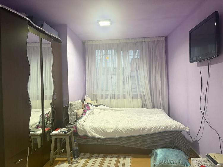 Casă individuală cu 4 camere cu Canalizare în Zețarilor