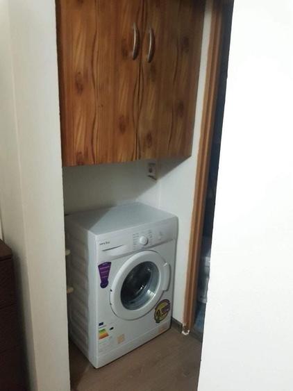 Garsonieră decomandată în Vărsătura