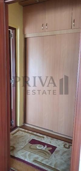 Apartament cu 2 camere semidecomandat, mobilat în Girocului
