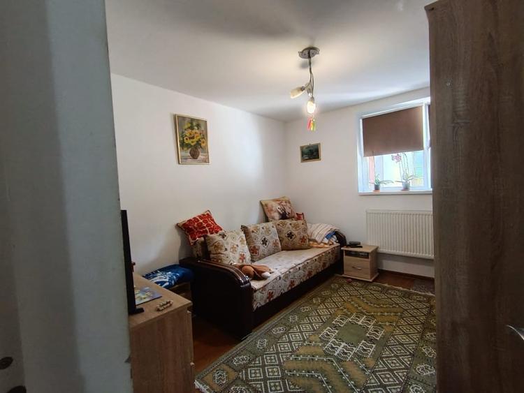 Apartament cu 2 camere decomandat, mobilat în Valea Borcutului