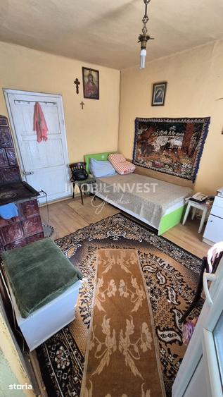 Casă cu 4 camere cu Teren 1244 Mp în Săliștea