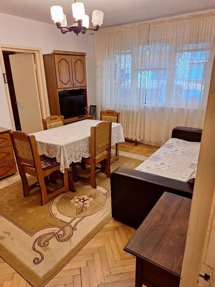 Apartament cu 2 camere semidecomandat în Șagului