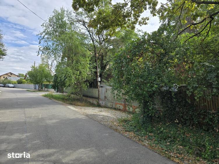 Teren de 884 mp, în Crevedia