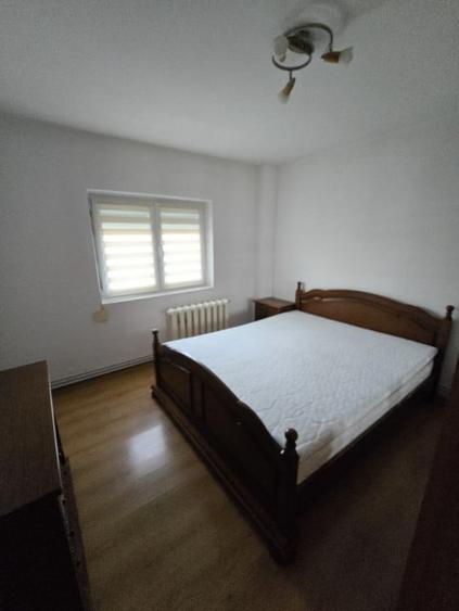 Apartament cu 2 camere decomandat, mobilat în Ștefan cel Mare