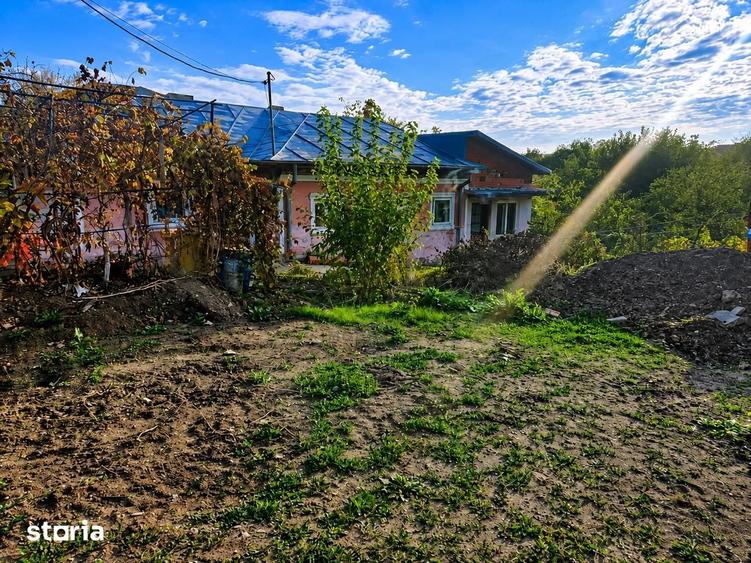 Teren de 1600 mp, în Nord