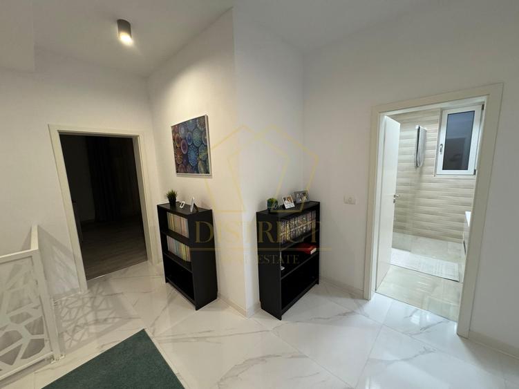 Duplex cu 4 camere cu Canalizare în Chișoda